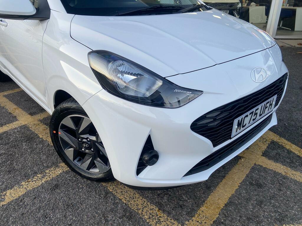Hyundai I10 Advance Black #28