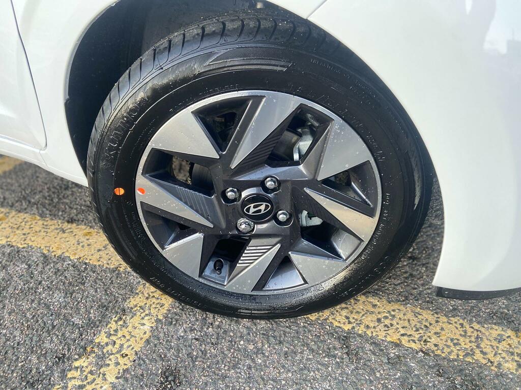 Hyundai I10 Advance Black #36