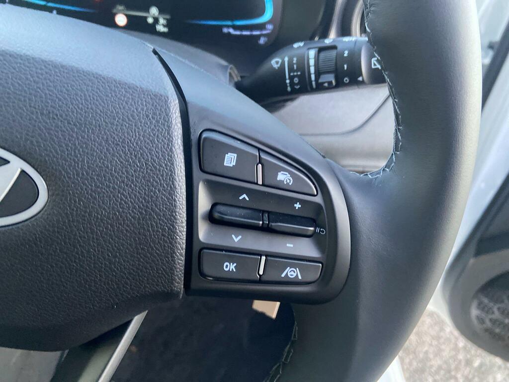 Hyundai I10 Advance Black #14