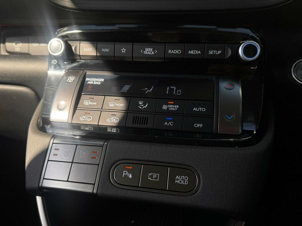 Hyundai Inster 02 Black #20