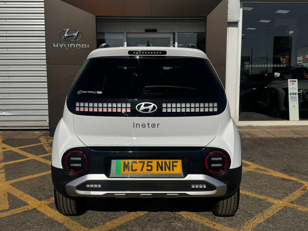 Hyundai Inster 02 Black #5
