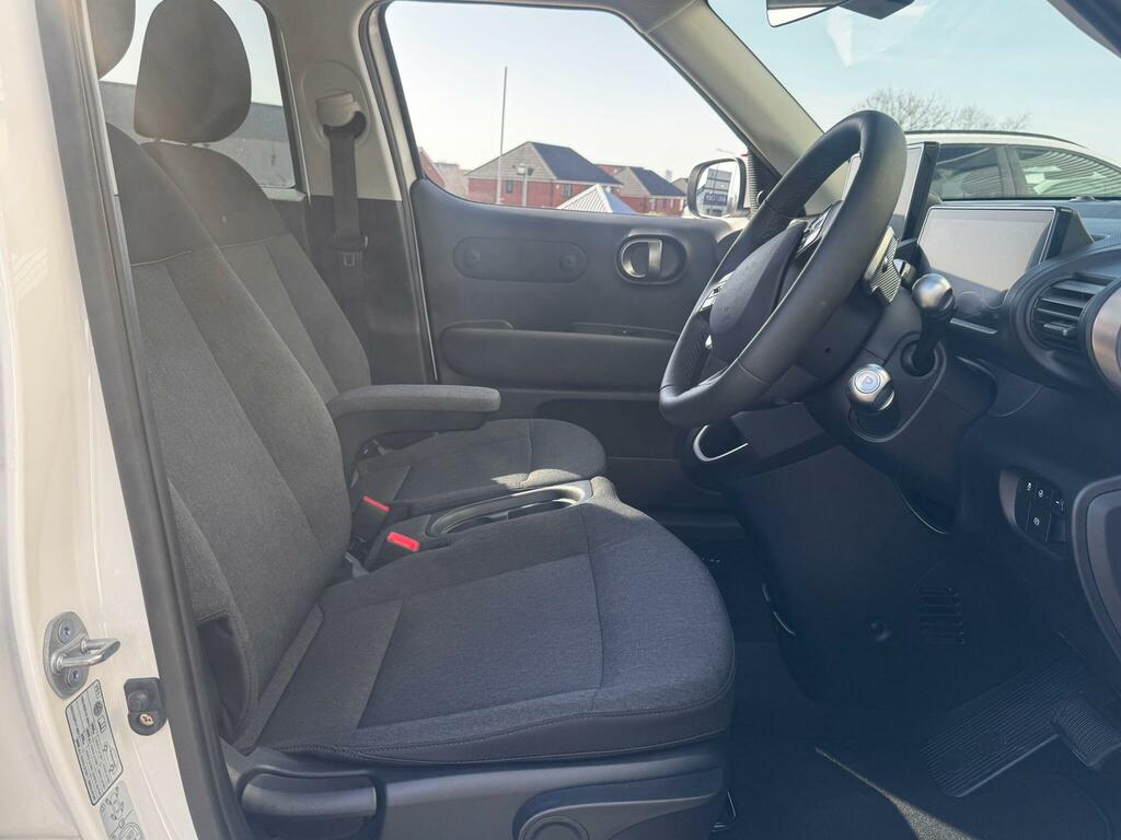 Hyundai Inster 02 Black #7
