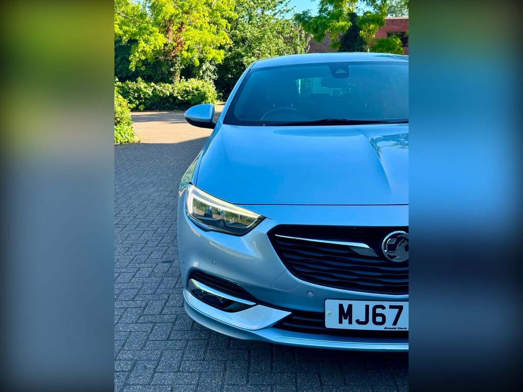 Vauxhall Insignia 2.0 Turbo D Blueinjection Sri Nav Grand Sport Euro White #9