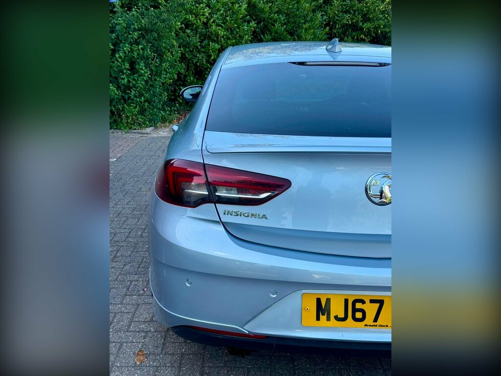 Vauxhall Insignia 2.0 Turbo D Blueinjection Sri Nav Grand Sport Euro White #11