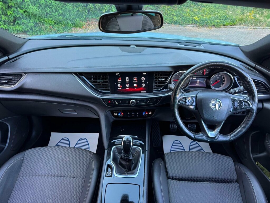 Vauxhall Insignia 2.0 Turbo D Blueinjection Sri Nav Grand Sport Euro White #27
