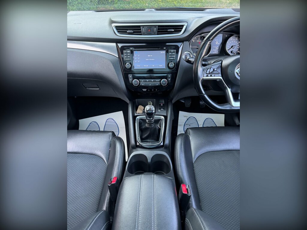 Nissan Qashqai 1.2 Dig-t N-connecta 53,672 #30