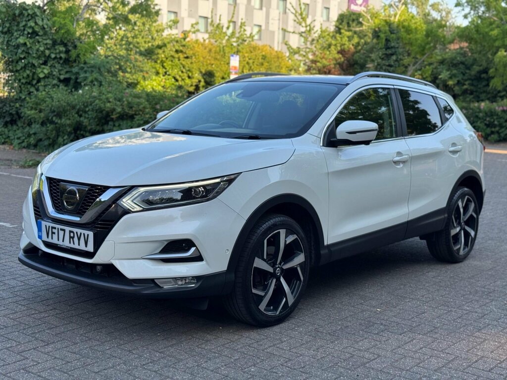 Nissan Qashqai 1.2 Dig-t N-connecta 53,672 #2