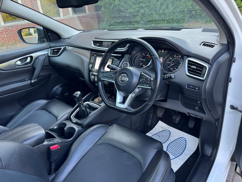 Nissan Qashqai 1.2 Dig-t N-connecta 53,672 #16