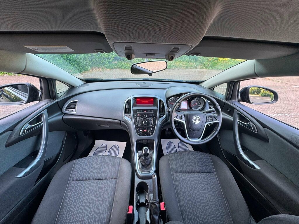 Vauxhall Astra 1.7 Cdti Ecoflex Sri Sports Tourer Euro 5 Ss Red #28