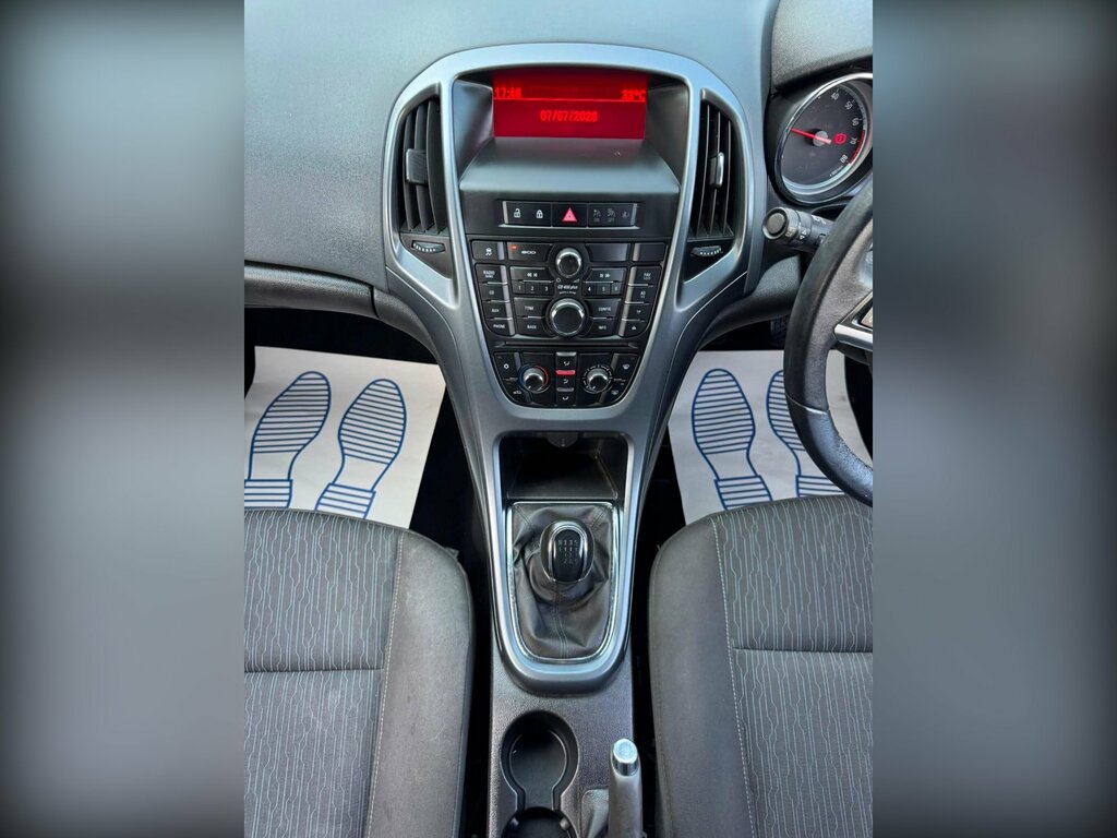 Vauxhall Astra 1.7 Cdti Ecoflex Sri Sports Tourer Euro 5 Ss Red #29
