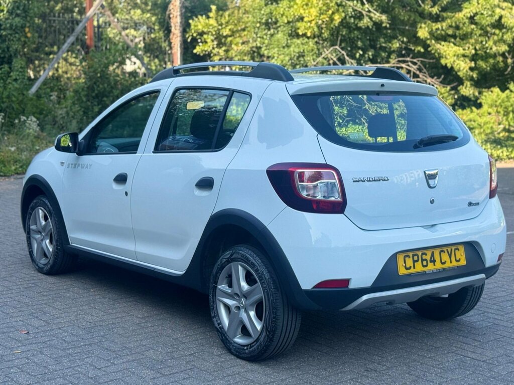 Dacia Sandero Stepway 0.9 Tce Laureate Euro 5 Black #4