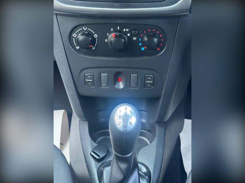 Dacia Sandero Stepway 0.9 Tce Laureate Euro 5 Black #30
