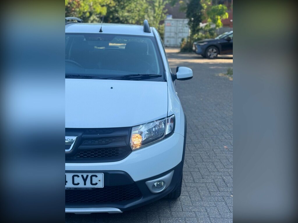 Dacia Sandero Stepway 0.9 Tce Laureate Euro 5 Black #10