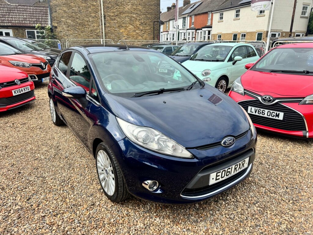 Ford Fiesta Zetec Grey #4