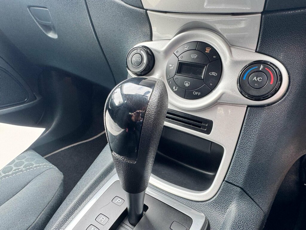 Ford Fiesta Zetec Grey #23