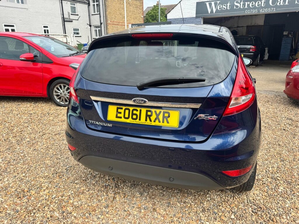 Ford Fiesta Zetec Grey #13