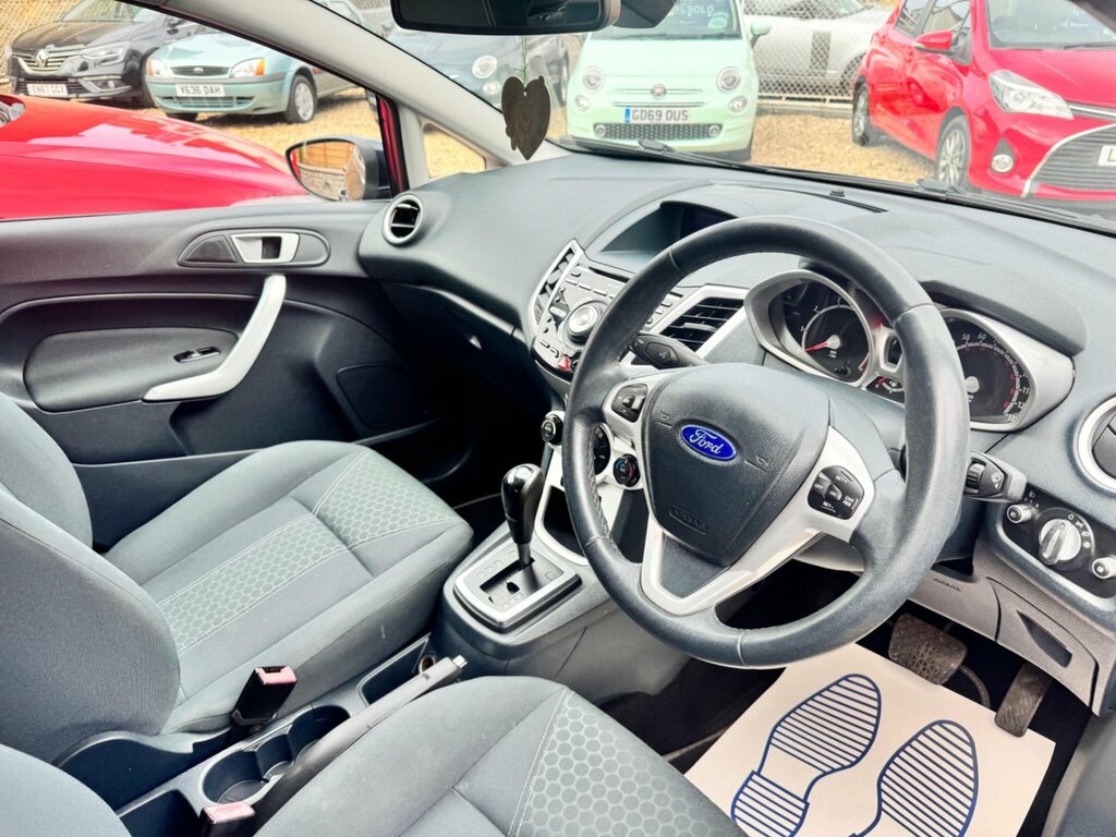 Ford Fiesta Zetec Grey #25