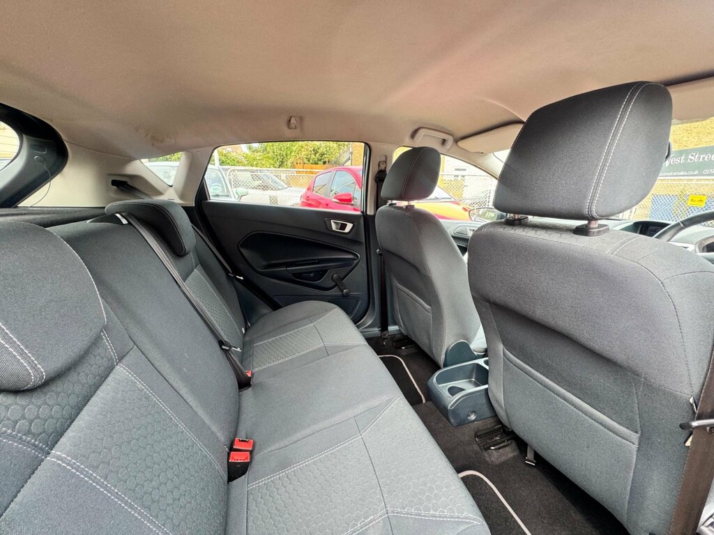 Ford Fiesta Zetec Grey #14