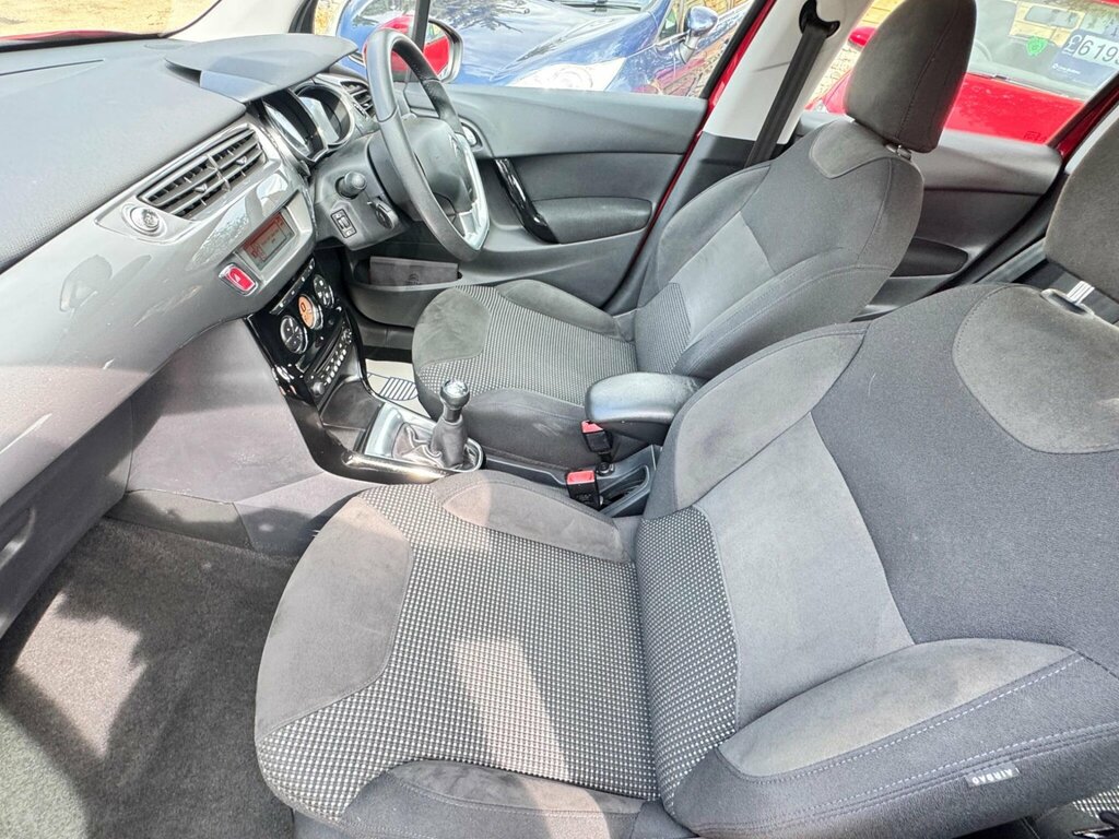Citroen C3 1.6 Exclusive 118 Bhp Black #27