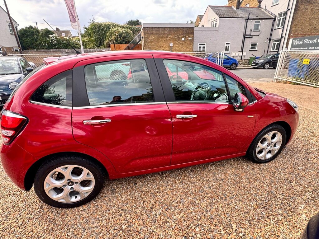 Citroen C3 1.6 Exclusive 118 Bhp Black #13