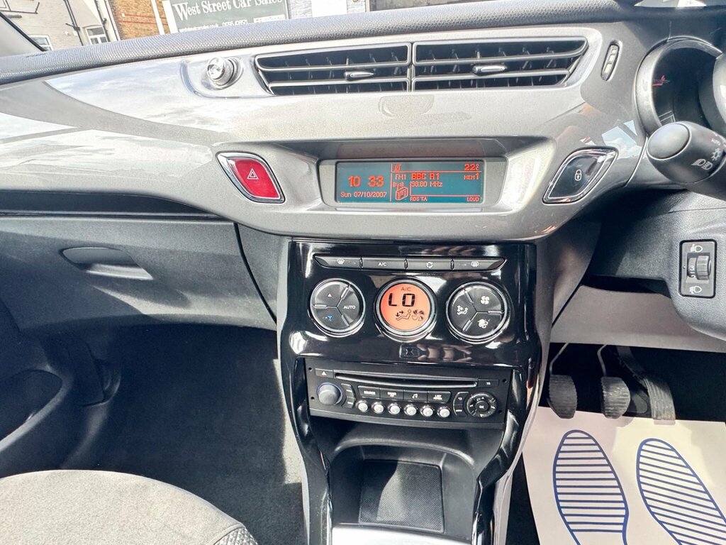 Citroen C3 1.6 Exclusive 118 Bhp Black #14