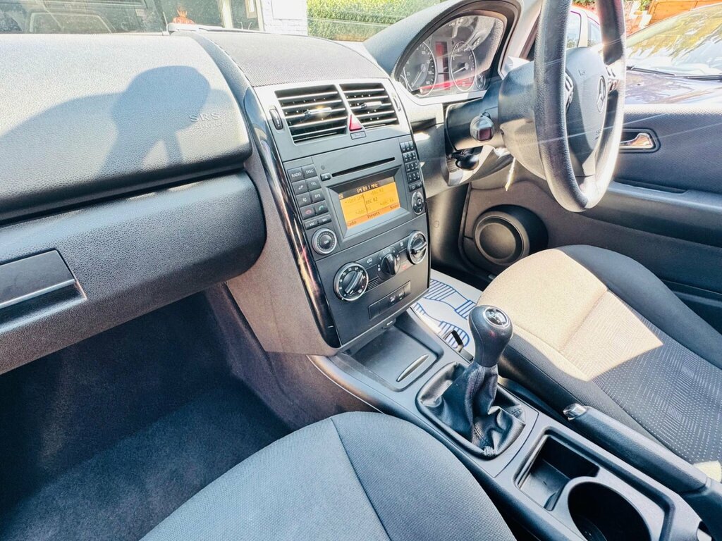 Mercedes-Benz A Class 2.0 A180 Cdi Classic Se #13