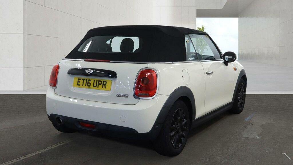 Mini Convertible 1.5 Cooper Euro 6 Ss White #2