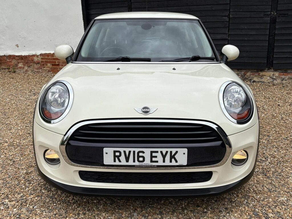 Mini Hatch 1.5 Cooper Euro 6 Ss 201616 RV16EYK White #2