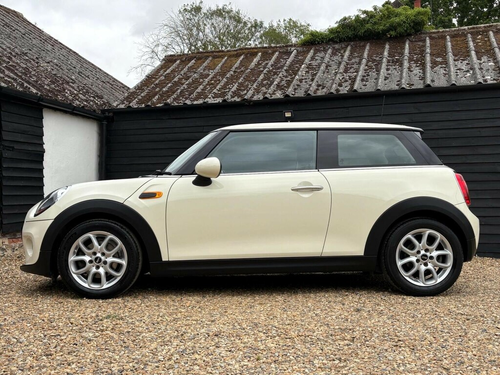 Mini Hatch 1.5 Cooper Euro 6 Ss 201616 RV16EYK White #5