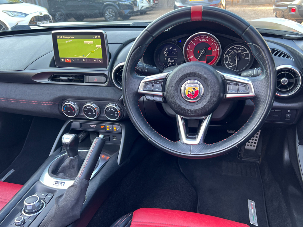 Abarth 124 Spider Spider Multiair White #8