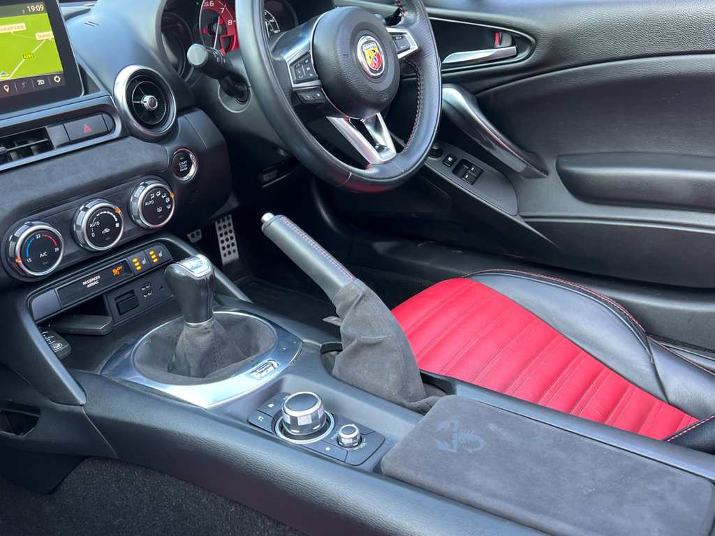 Abarth 124 Spider Spider Multiair White #14