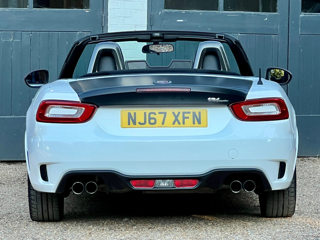 Abarth 124 Spider Spider Multiair White #21