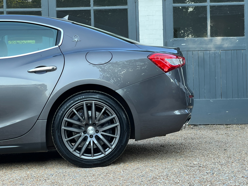 Maserati Ghibli 3.0 V6 Gpf Saloon Zf Euro 6 Ss 350 Grey #4