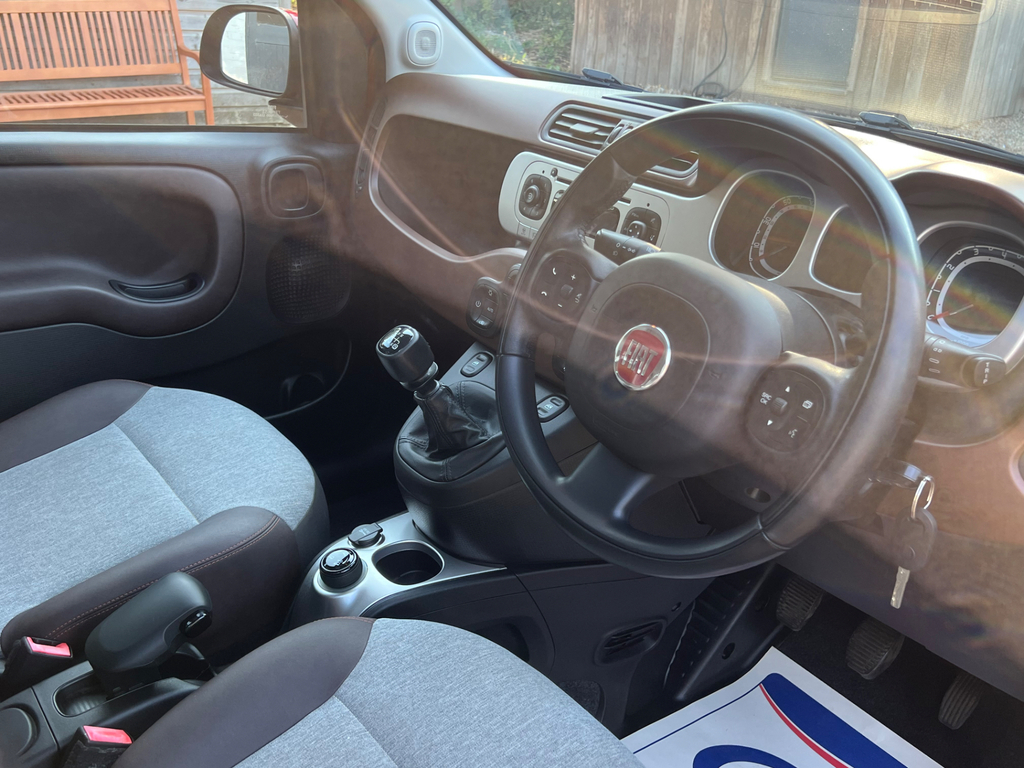 Fiat Panda 0.9 Twinair Cross Hatchback Euro Red #5