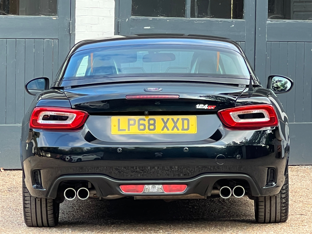 Abarth 124 Spider 1.4 Multiair Gt Roadster Euro 6 Black #6