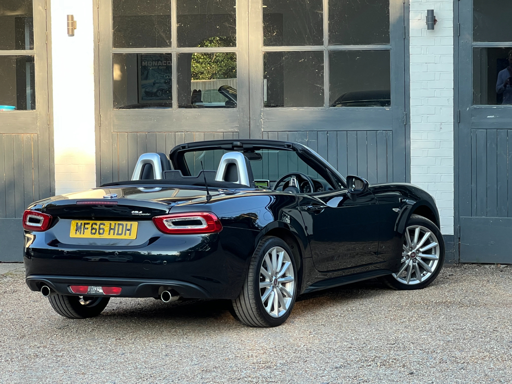 Fiat 124 Spider 1.4L Lusso Grey #18