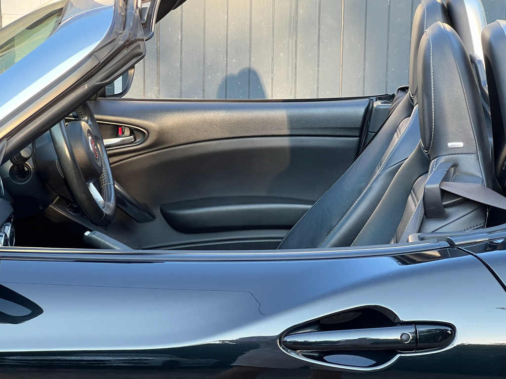 Fiat 124 Spider 1.4 Multiair Lusso Plus Convertible Eur Black #4