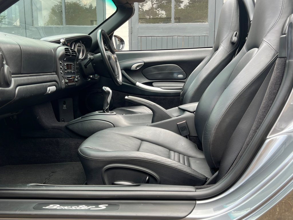 Porsche Boxster 2003 2.7 24V Tiptronic S 228 Bhp Black #18