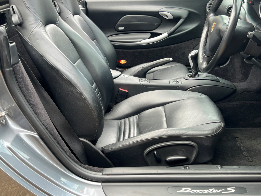 Porsche Boxster 2003 2.7 24V Tiptronic S 228 Bhp Black #20