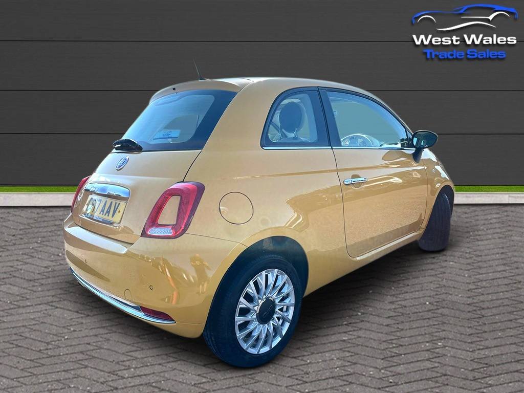 Fiat 500 Lounge Yellow #4