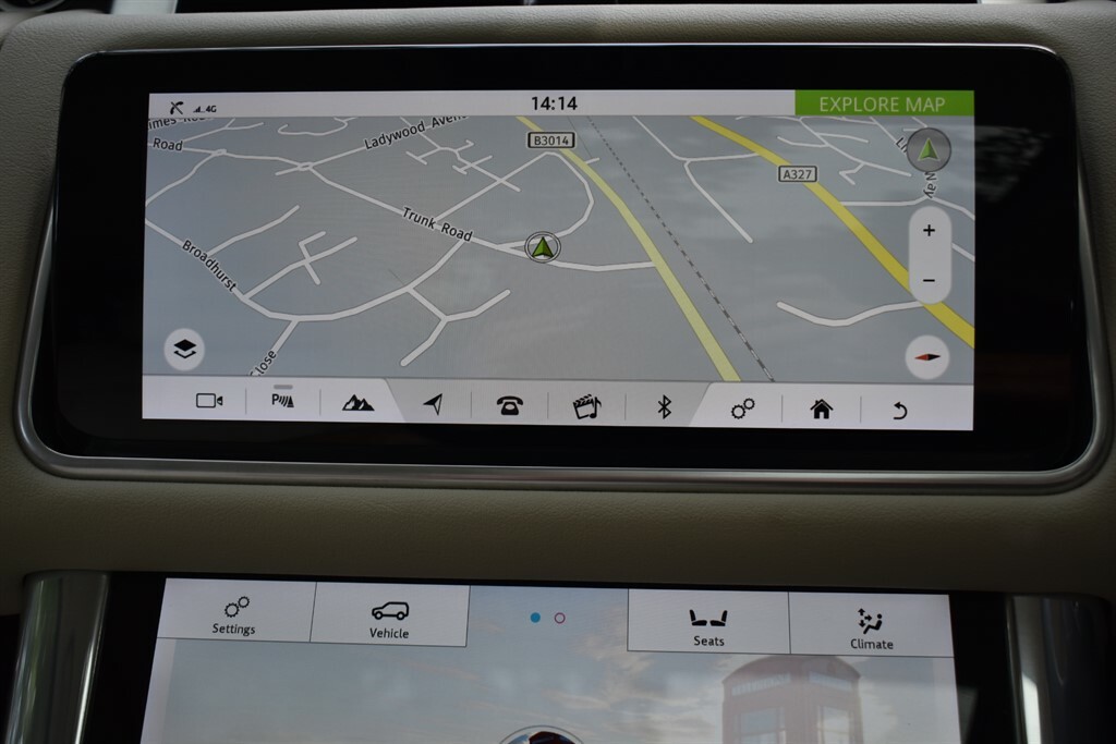 Land Rover Range Rover Sport 3.0 L Sdv6 Hsesliding Panoramic Sunroof LR19MKZ Silver #5