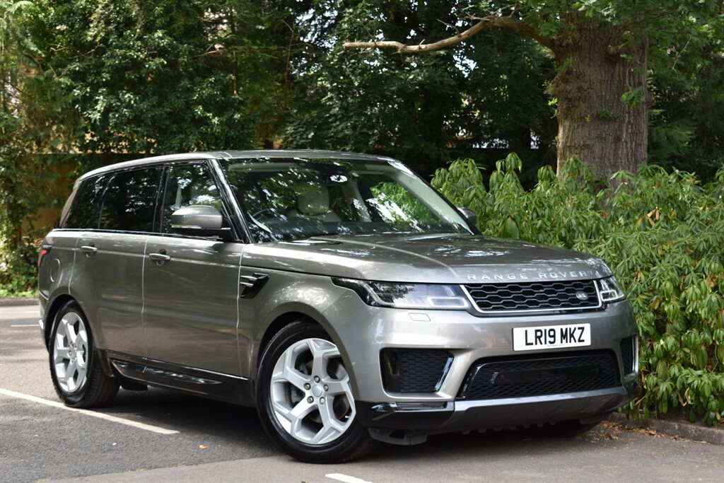 Land Rover Range Rover Sport 3.0 L Sdv6 Hsesliding Panoramic Sunroof Silver