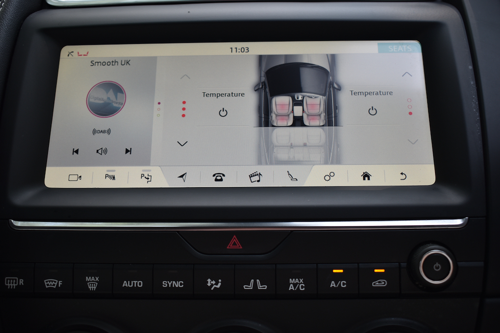 Jaguar E-Pace 2.0 L R-dynamic Sepower Tailgate DC69SCZ Red #6