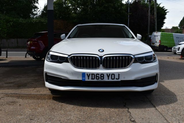 BMW 5 Series 2.0 520D Se Saloon Euro 6 Ss 1 YD68YOJ White #2