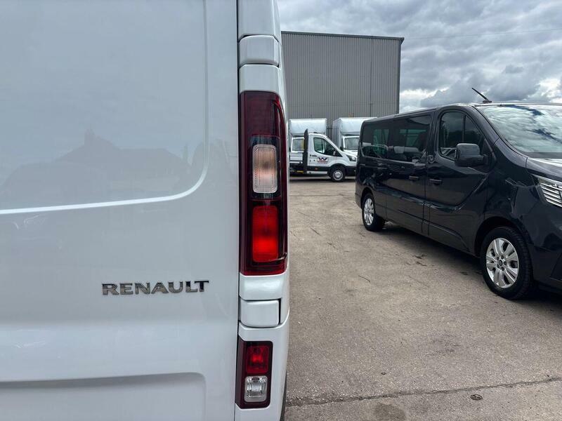 Renault Trafic 2.0 Dci Blue Ll30 Extra Sport L2 H1 Euro 6 S #58