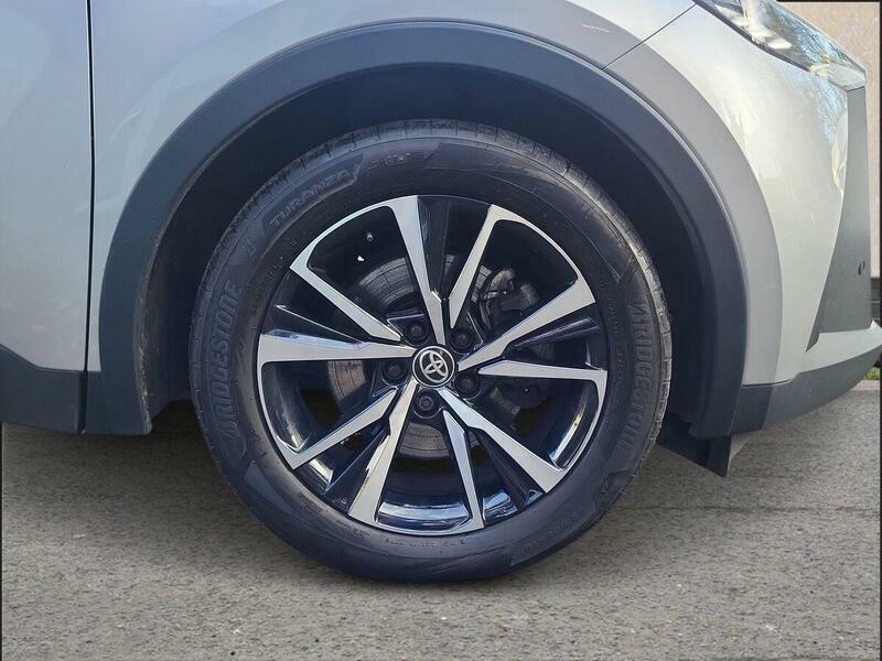 Toyota C-Hr 1.8 Hybrid Design Cvt Hatchback White #9