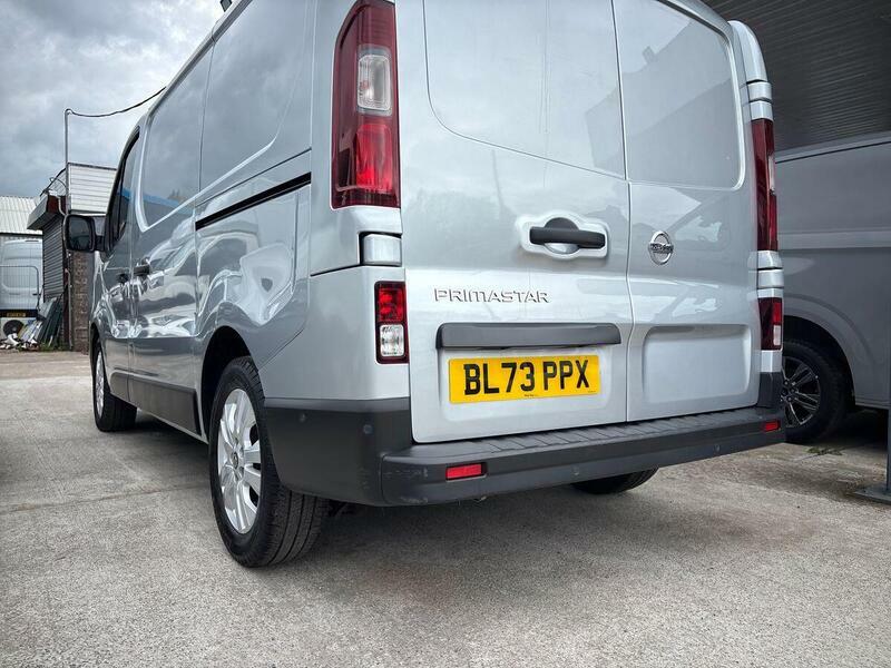 Nissan Primastar 2.0 Dci 28 Tekna L1 Euro 6 130 Bhp 5,822 L1 Sw White #41