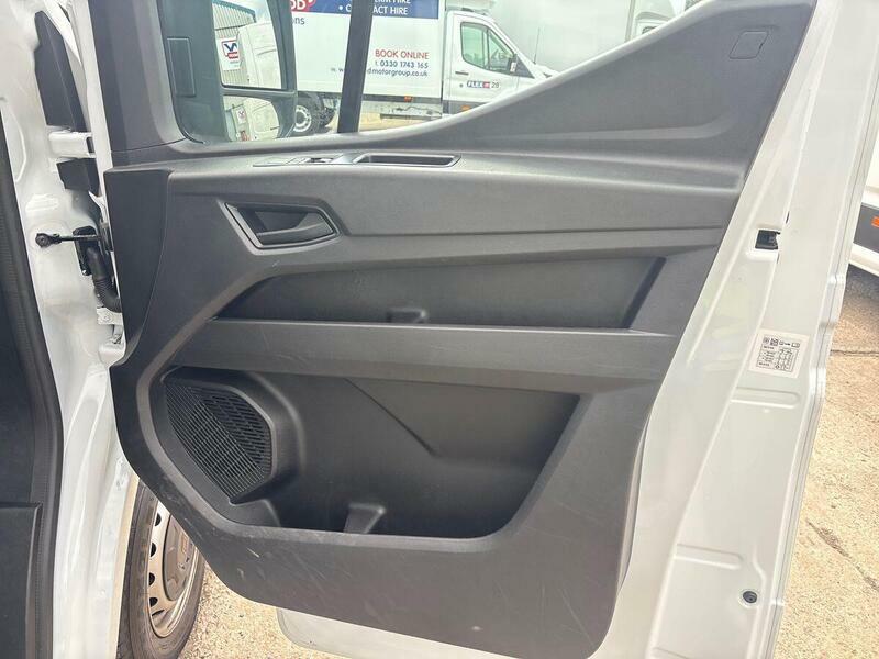 Renault Master Extra White #149