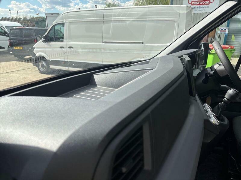 Renault Master Extra White #157