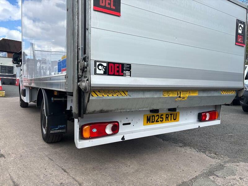 Renault Master Extra White #22